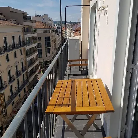 Apartman L'attique Des Artistes Yourhosthelper Cannes