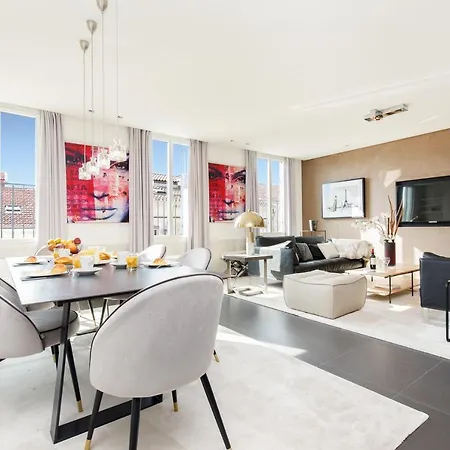 L'attique Des Artistes Yourhosthelper *