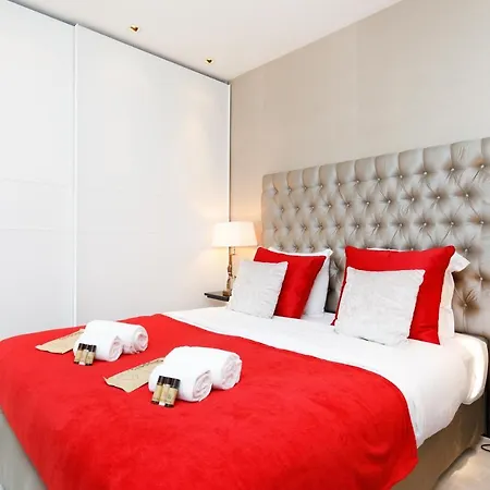 L'attique Des Artistes Yourhosthelper アパート *